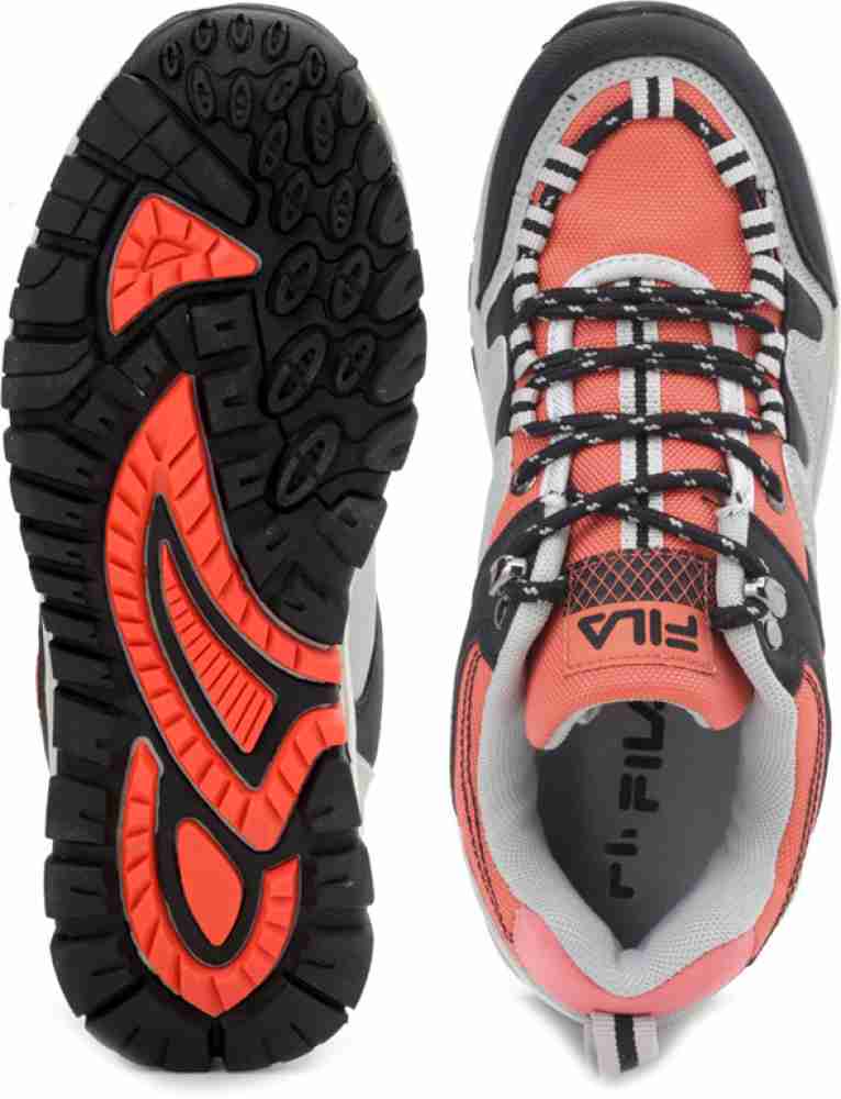 Fila vence outdoors store shoes