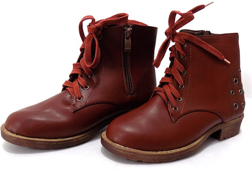 Apex chukka boots online