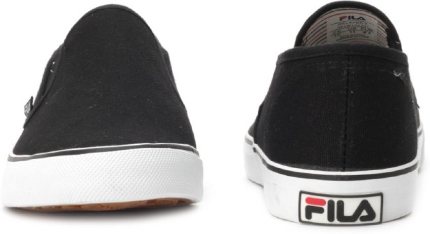 Fila relaxer ii canvas hot sale shoes