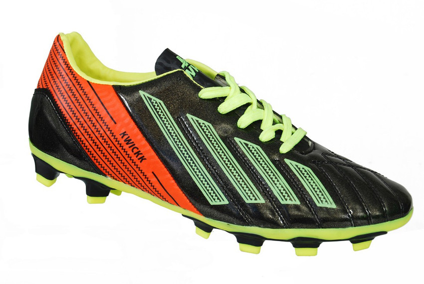 Kwickk football outlet shoes