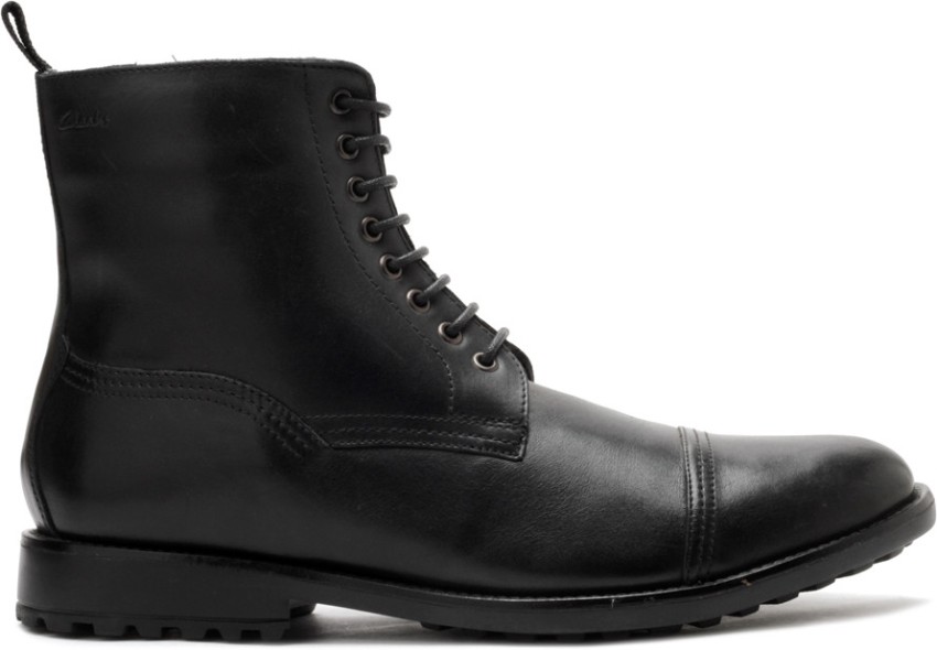 Clarks cap toe best sale boot