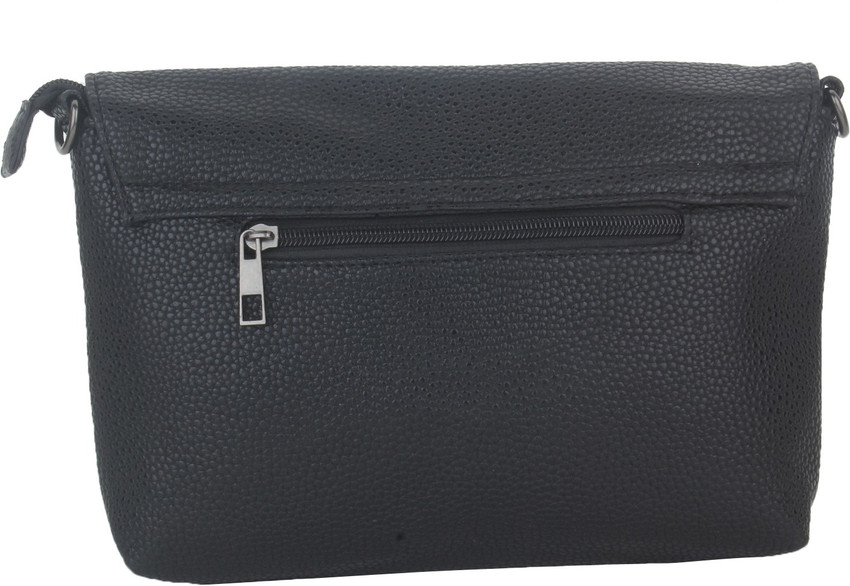 Alvaro castagnino black sling bag outlet