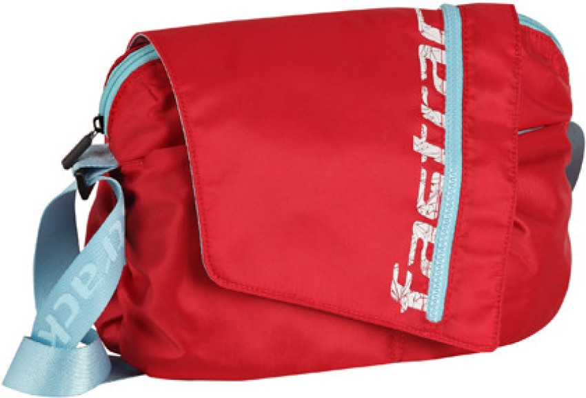 Fastrack ladies hot sale bags flipkart