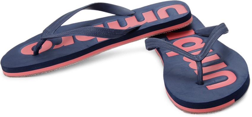 Umbro flip outlet flops