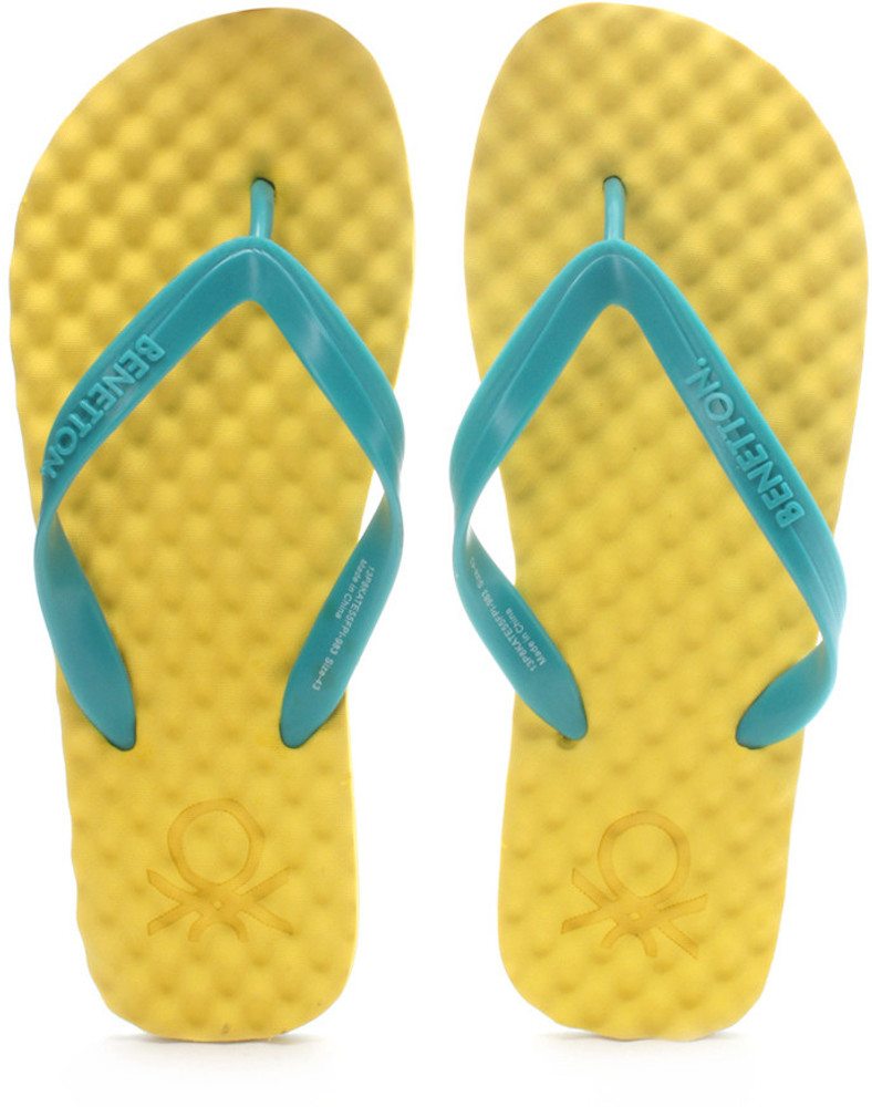Benetton sales slippers flipkart