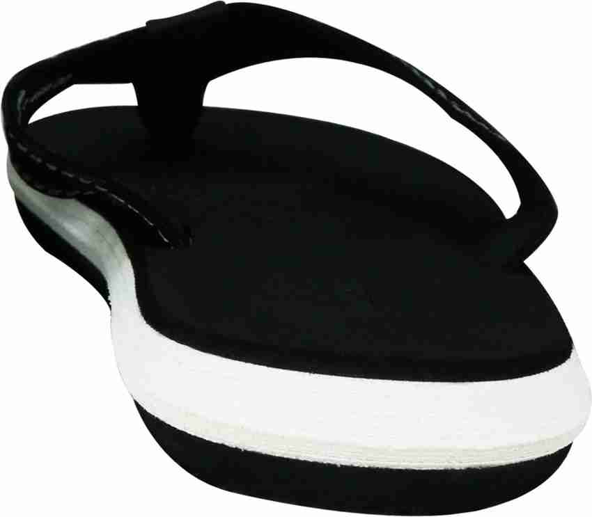 Aditi hawai outlet chappal