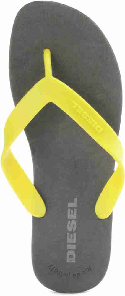 DIESEL Men Plaja Splish Flip Flops Buy Grey Color DIESEL Men Plaja Splish Flip Flops Online at Best Price Shop Online for Footwears in India Flipkart