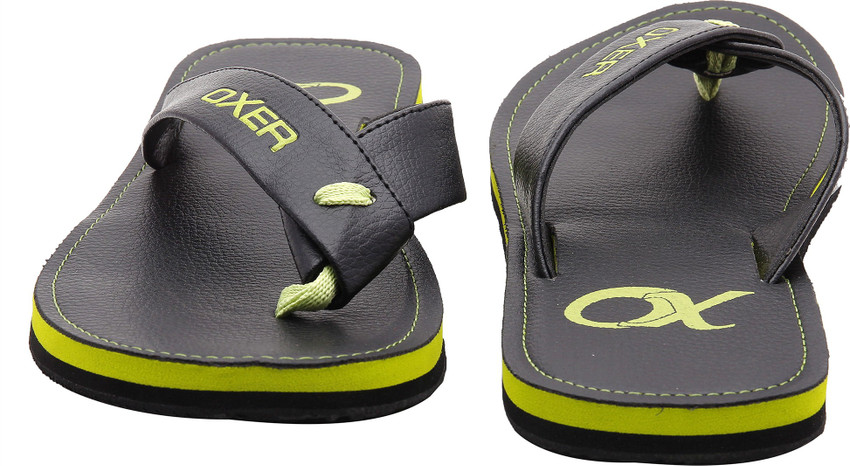 oxer slippers nike model