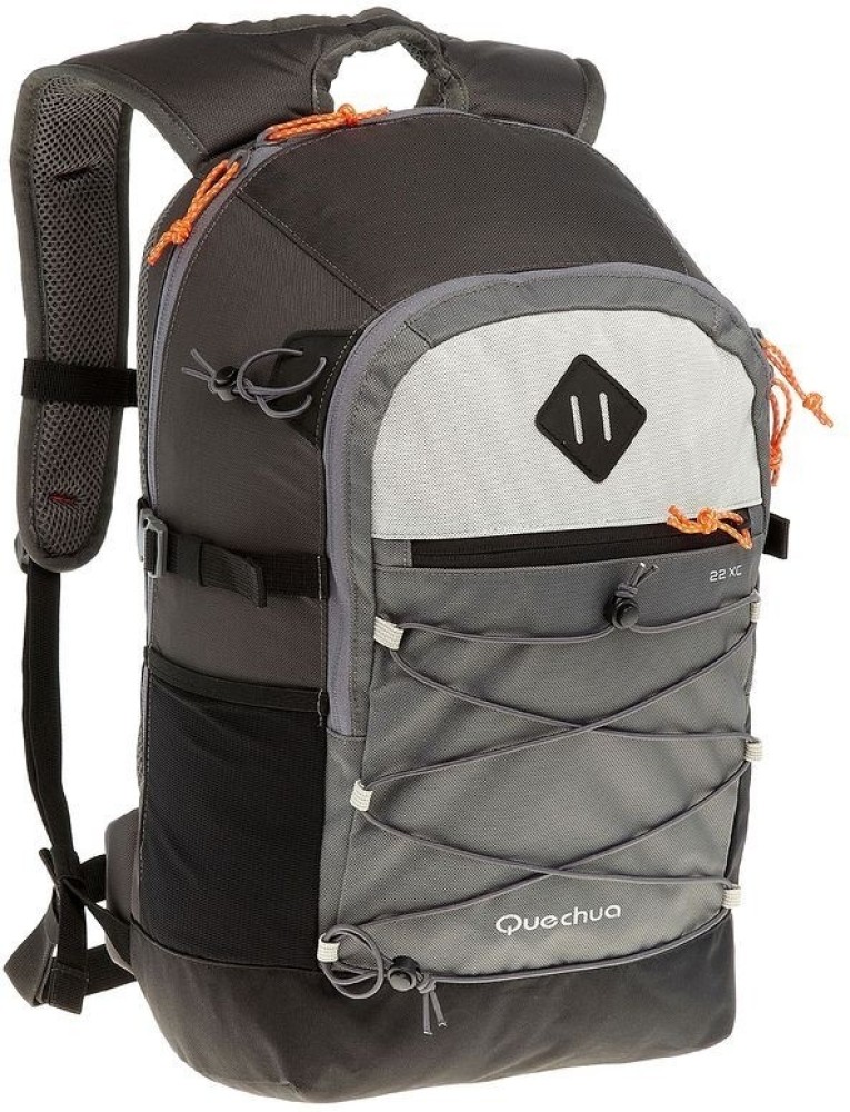 Best quechua backpack best sale