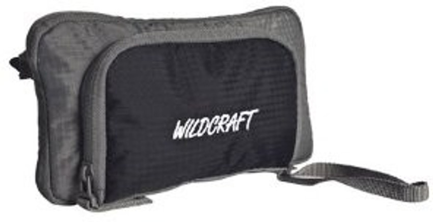 Wildcraft clearance passport pouch