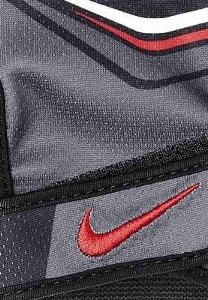 Nike outlet core lock