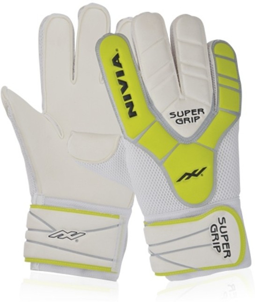 Football gloves nivia sales