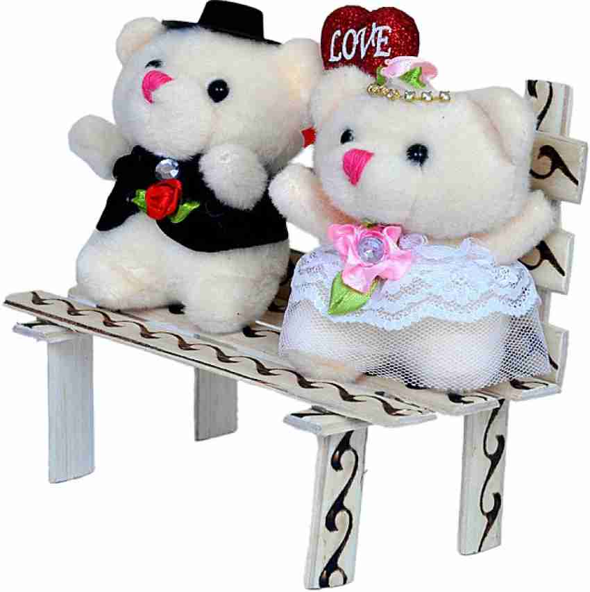 Cute teddy best sale couple pics