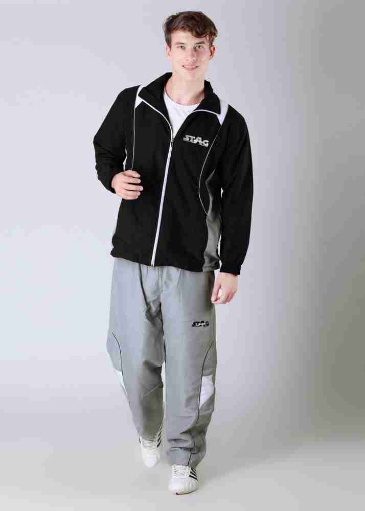 White stag sweatpants top