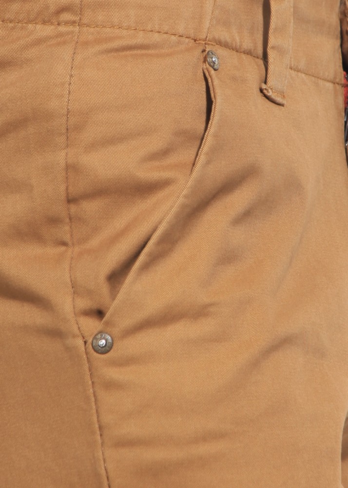 Buy Mens Lee Cooper Corduroy Full Length Pants with Button Closure and  Pockets Online  Centrepoint Oman