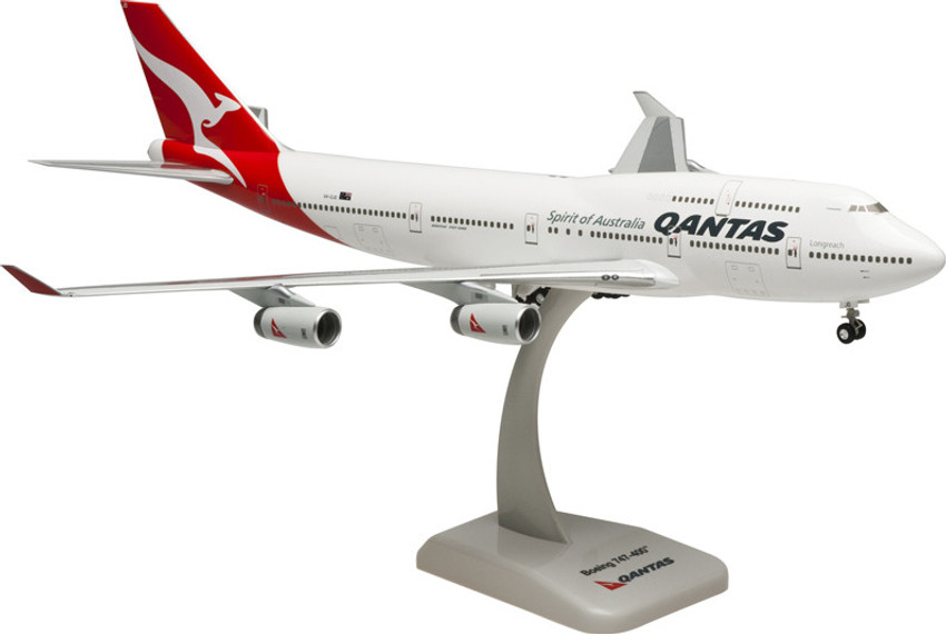 Hogan Wings Boeing 747-400 Qantas, Scale 1:200 With Stand Hogan Wings Boeing 747-400 Qantas, Scale 1:200 With Stand