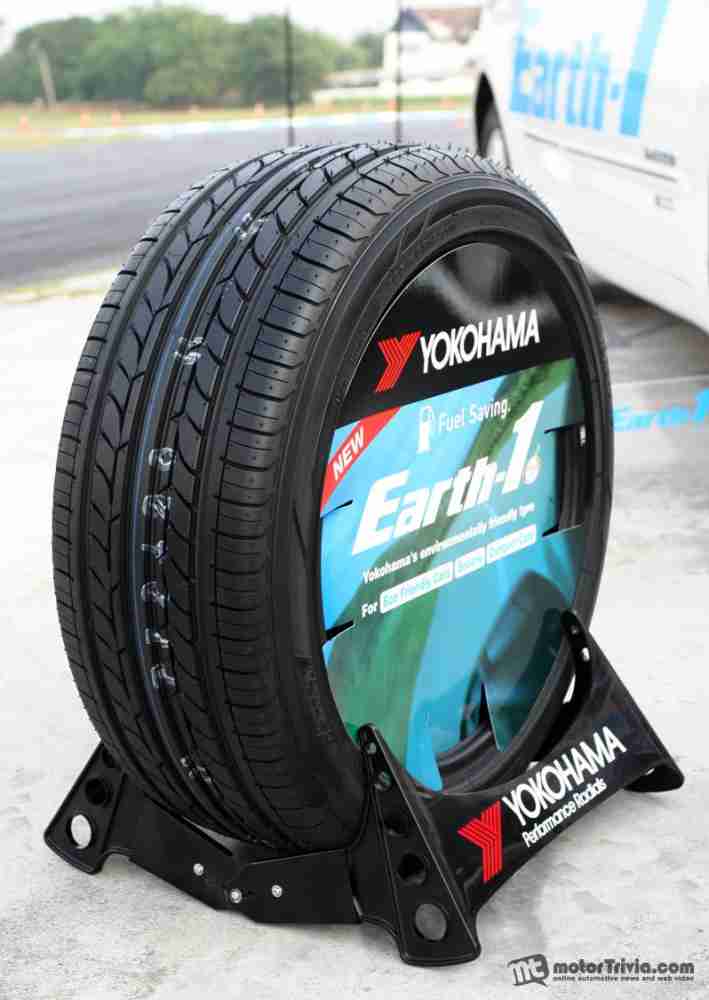 YOKOHAMA EARTH 1 4 Wheeler Tyre Price in India Buy YOKOHAMA