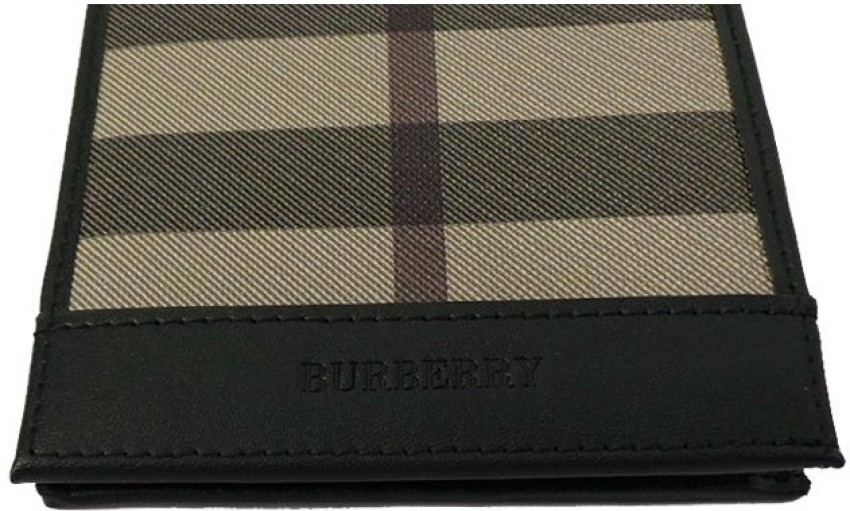 BURBERRY Wallet Emblem Price in India - Buy BURBERRY Wallet Emblem online  at