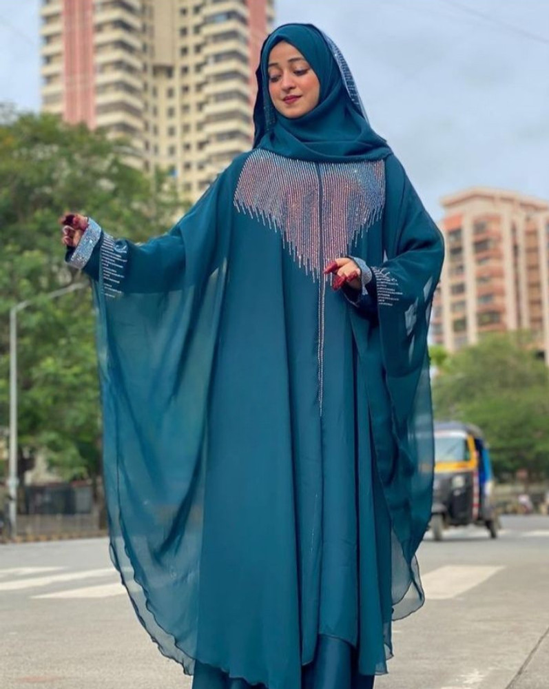 DCSTORE1 Latest new trendy Burqa Abaya with dimond stone work