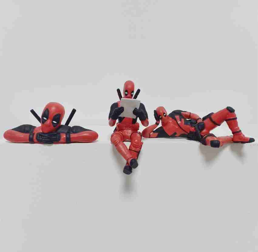 Small on sale deadpool figure