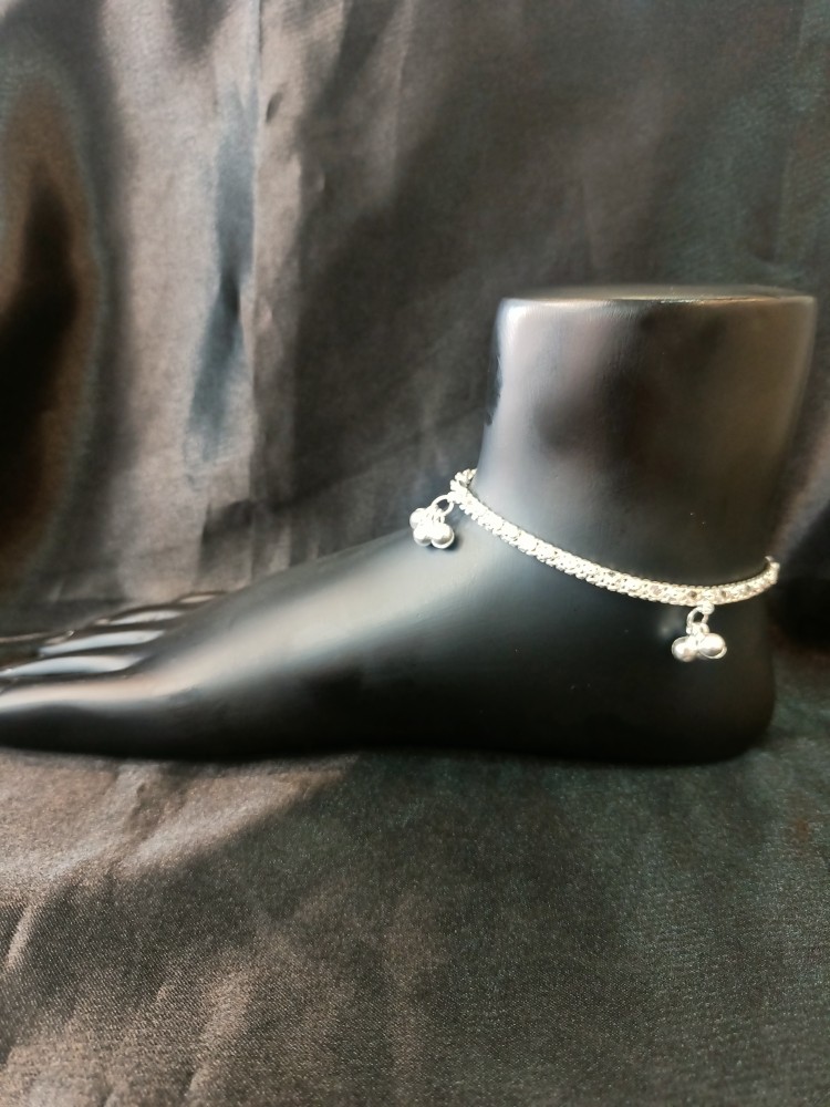 Thin hot sale anklets silver