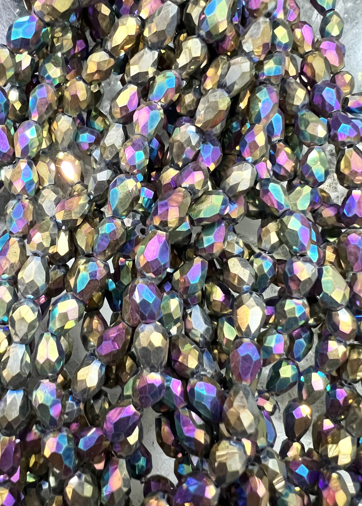 Unikart Drop Shape Rainbow Crystal Beads 110pcs For Art Craft