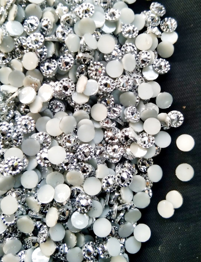Atifa 5MM White Chakri Chandla Stone Beads for Craft and Jewellery Making 8000 pcs 5MM White Chakri Chandla Stone Beads for Craft and Jewellery Making 8000 pcs shop