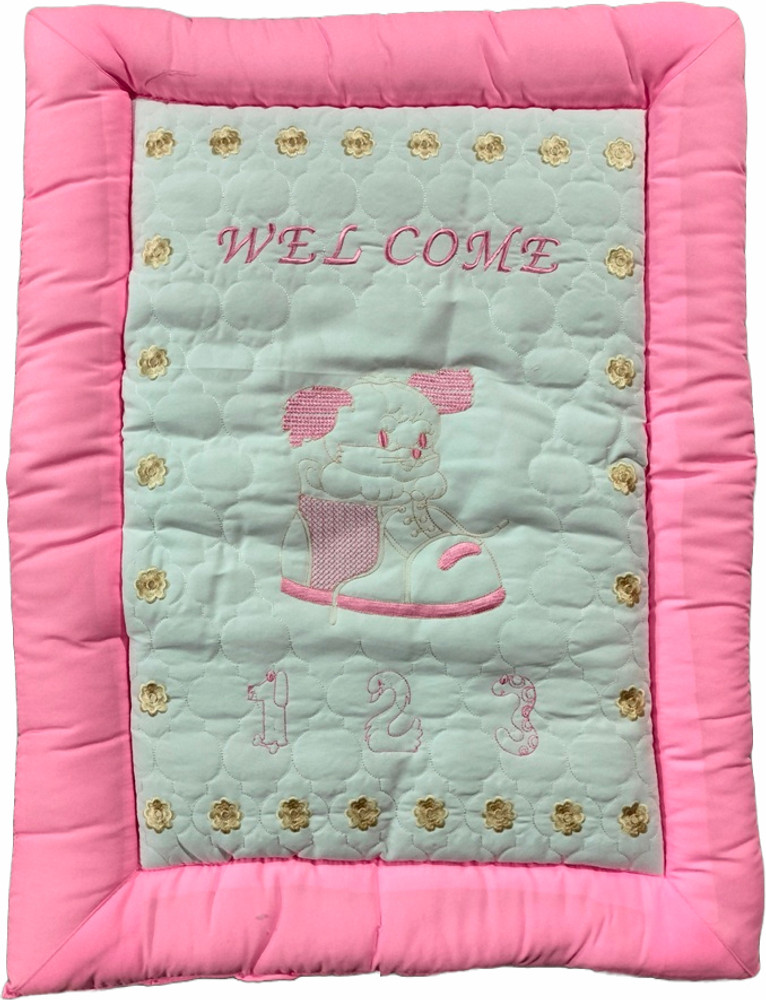 Baby sale bed quilt