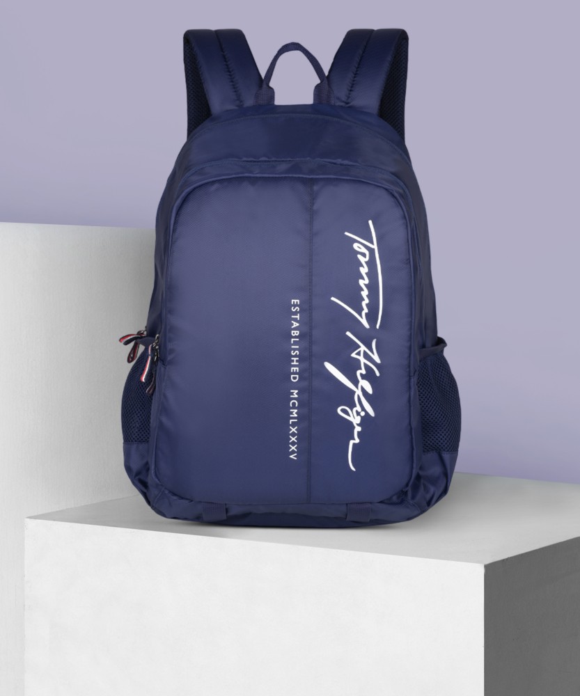 Tommy hilfiger backpack best sale flipkart