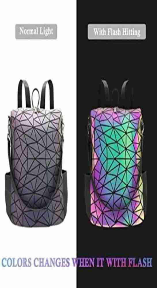 Holographic backpack with colour change in light