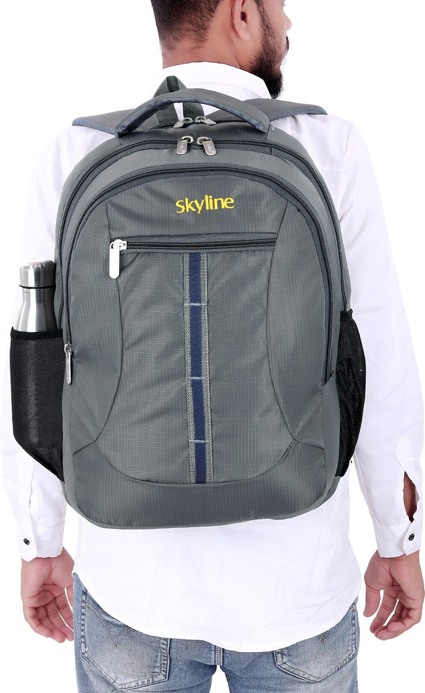 How big is sales a 35 liter backpack