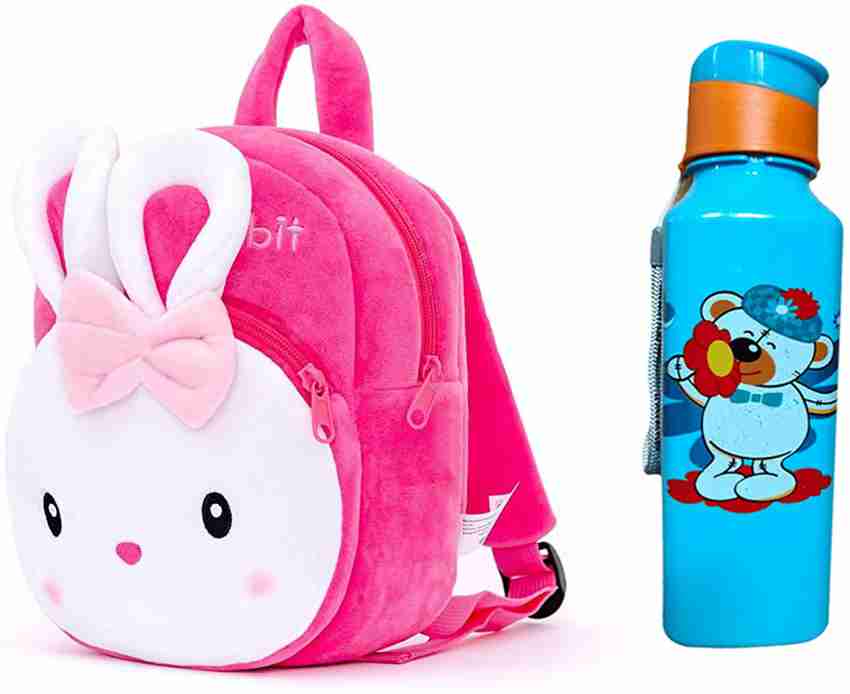 School bag and water bottle outlet