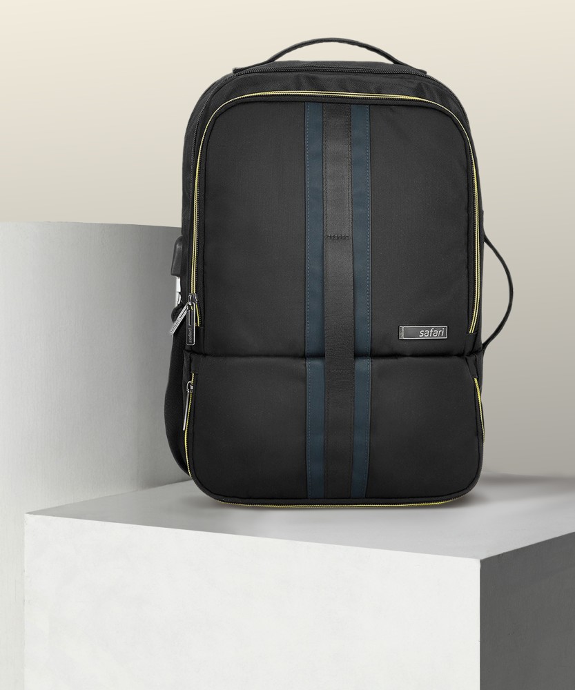 Mi business hotsell backpack flipkart