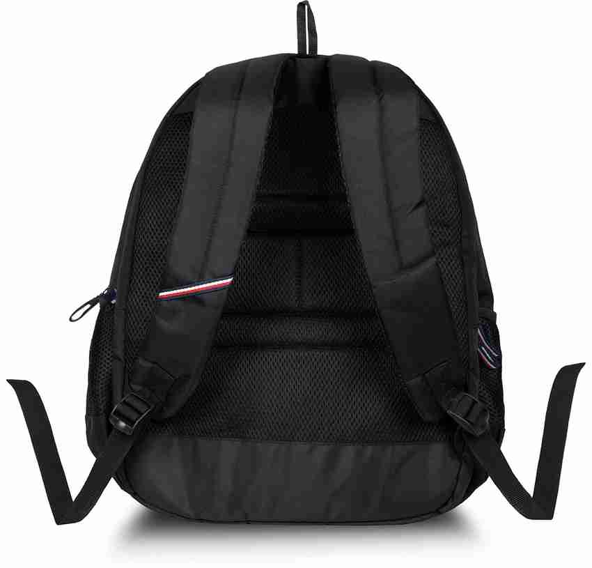 Tommy hilfiger on sale school bags flipkart
