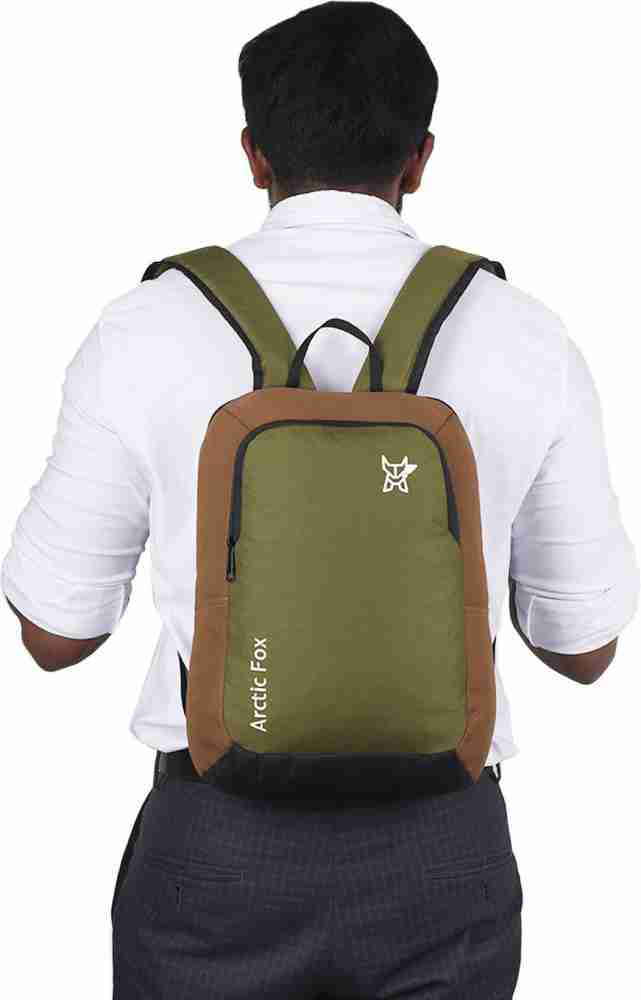 Arctic Fox Pug Moss Green 10 L Backpack Moss Green Price in