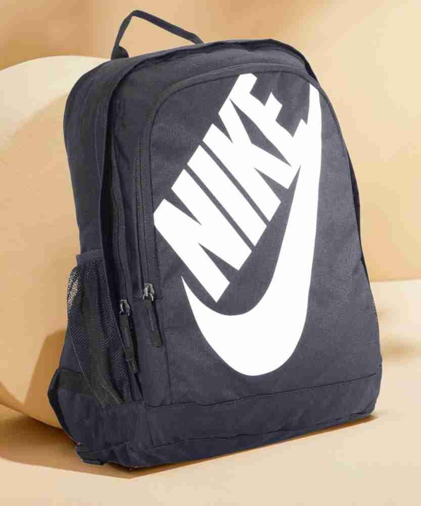 Nike hayward futura 25l best sale