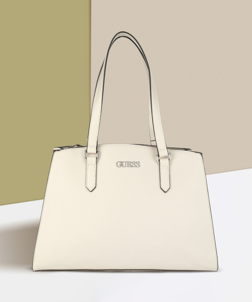 Guess handbags flipkart clearance