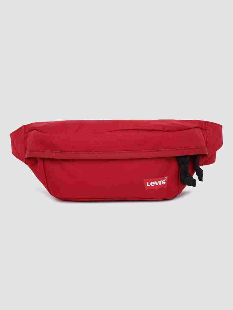 Levi's bags clearance flipkart