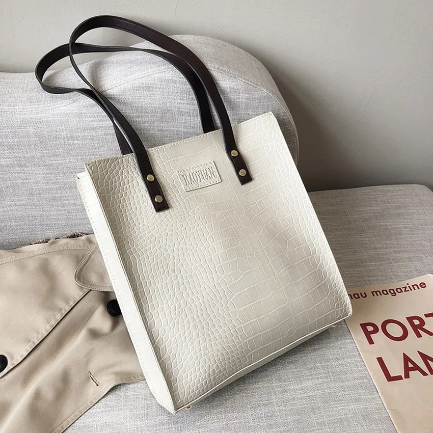 Modern handbags top for ladies