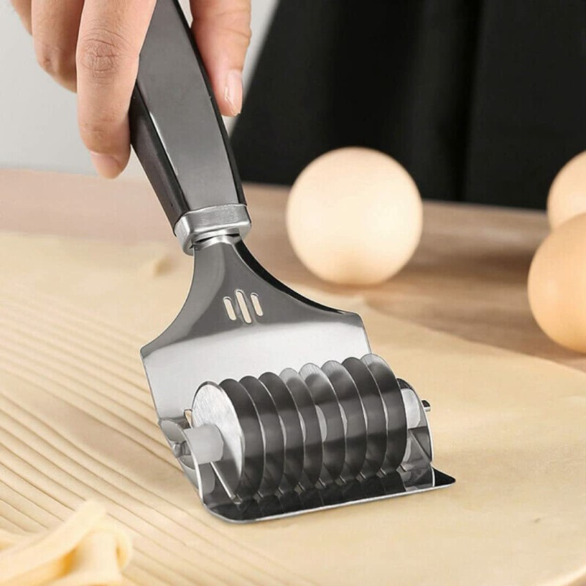 1pc Stainless Steel Dough Cutter With Wooden Handle, Scale Scraper, Noodle  And Pastry Cutting, Baking Tool