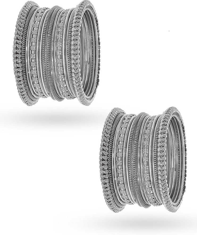 Oomph Alloy Silver Bangle Price in India Buy Oomph Alloy Silver