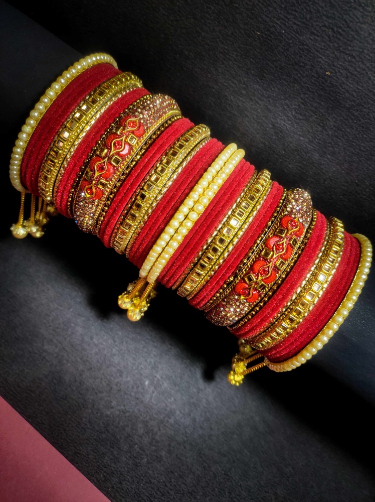 Red golden bangles on sale set