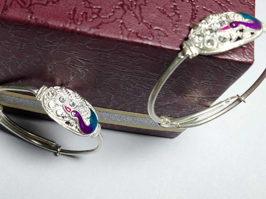 Baby kappu in silver on sale