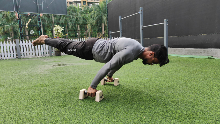 Mini clearance parallettes exercises