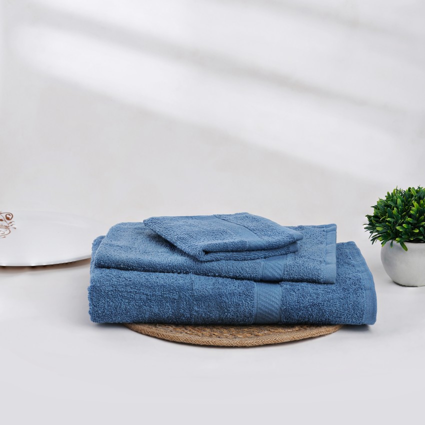https://rukminim2.flixcart.com/image/850/1000/xif0q/bath-towel/d/q/h/cloud-100-cotton-bath-towel-set-blue-3-70-1031338-welspun-100-original-imagqtkjszz8hgwt.jpeg?q=90