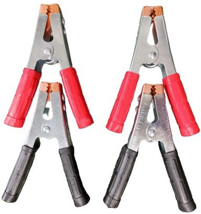Battery terminal outlet alligator clips