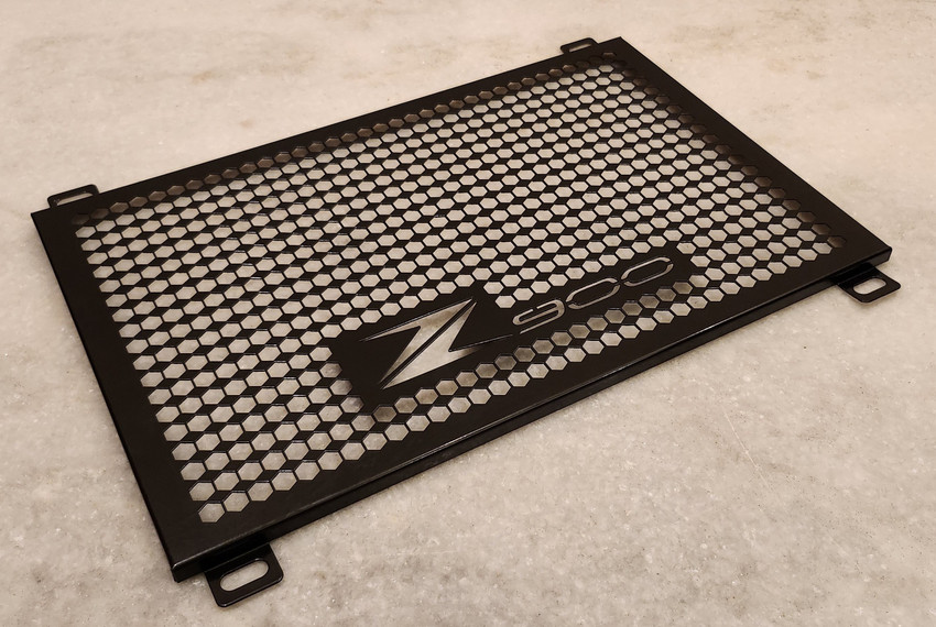 Z900 radiator clearance guard