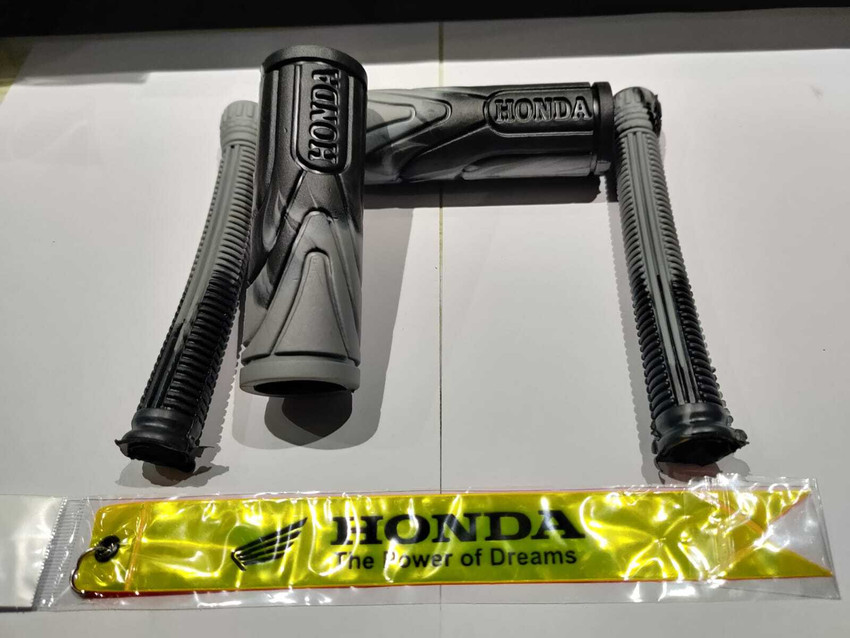 GRIP LIGHT G C B L LIMITED EDITION FOR ACTIVA 6G GREY BLACK M NO. 3 WARNING TAG COMBO Handle Bar Grip For Honda Activa 6G Price in India Buy GRIP LIGHT G C B L LIMITED