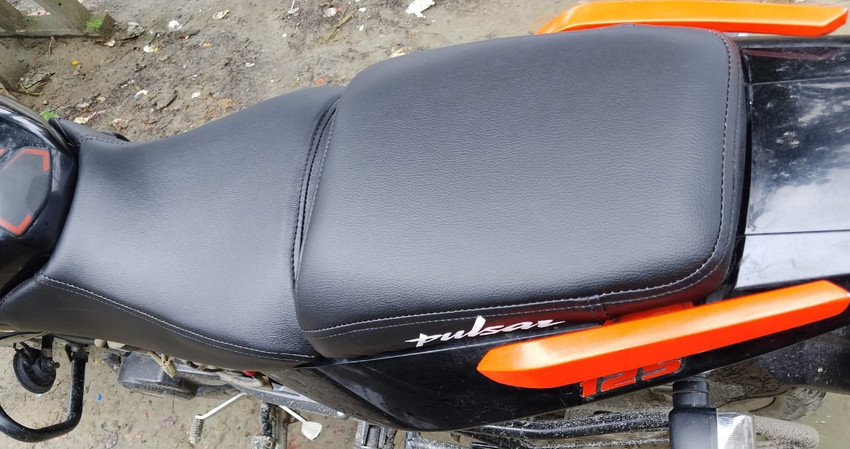 Hills PULSA 135 150 BIKE SEAT COVER for Bajaj PULSAR 135 LS DTS i Double seat cover Split Bike Seat Cover For Bajaj Pulsar 135 LS DTS i Price in India Buy Hills PULSA
