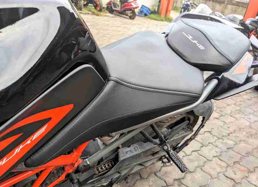 AUTOLEOPARD KTM DUKE 200 BIKE SEAT COVER Split Bike Seat Cover For KTM Duke 200 Price in India Buy AUTOLEOPARD KTM DUKE 200 BIKE SEAT COVER Split Bike Seat Cover For